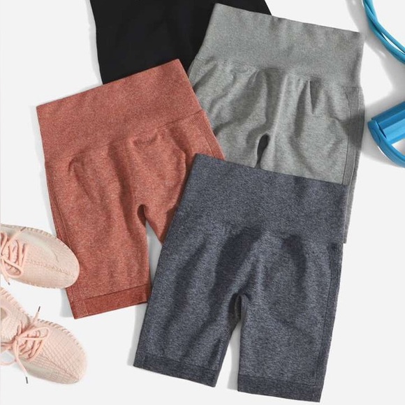 compression biker shorts bundle - Picture 2 of 4